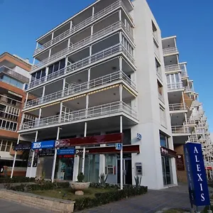 Zeus Alexis Apartamento