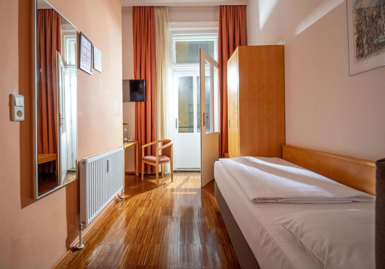 Hotel Post Wien  Bécs