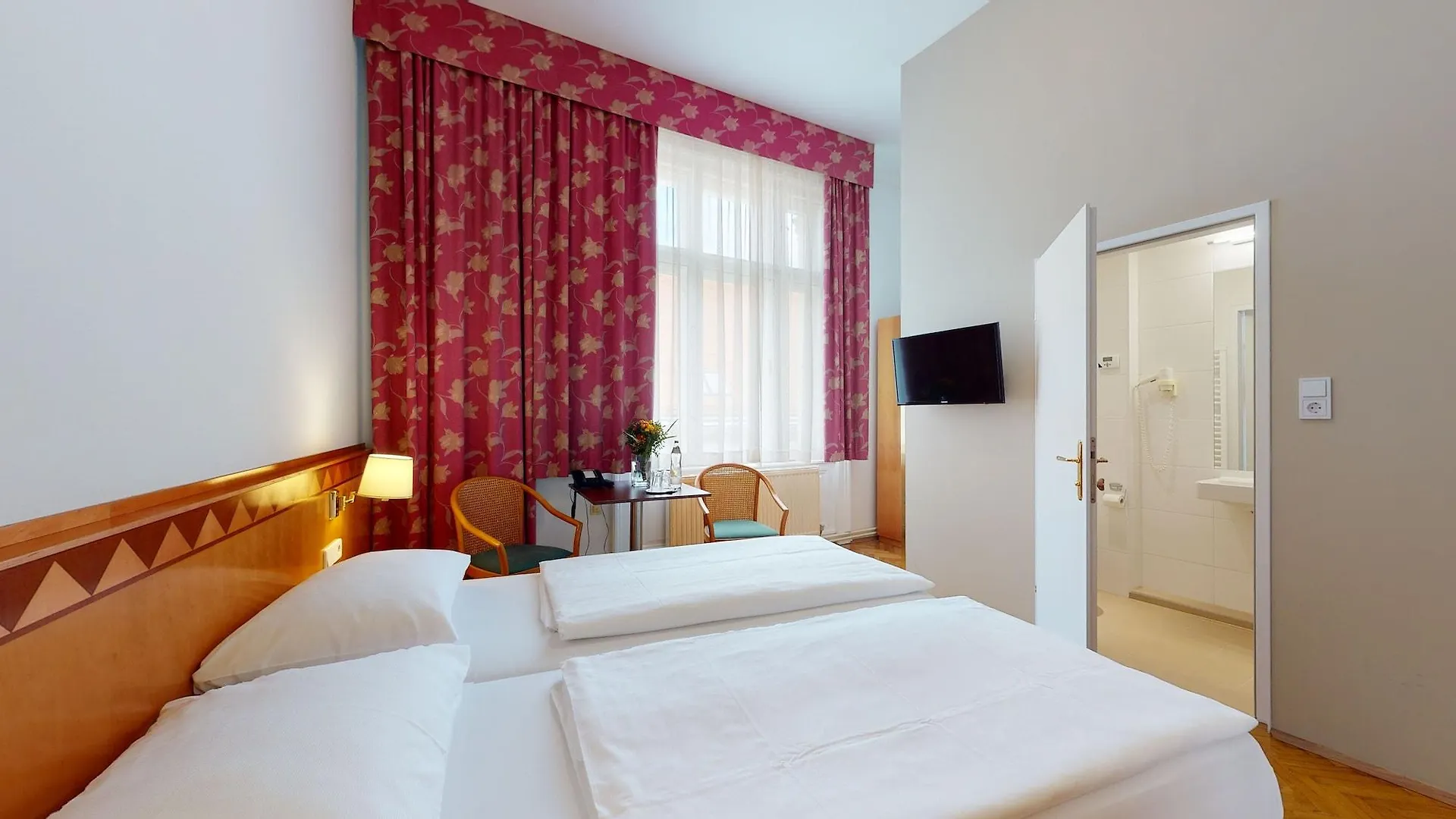 Hotel Post Wien Bécs