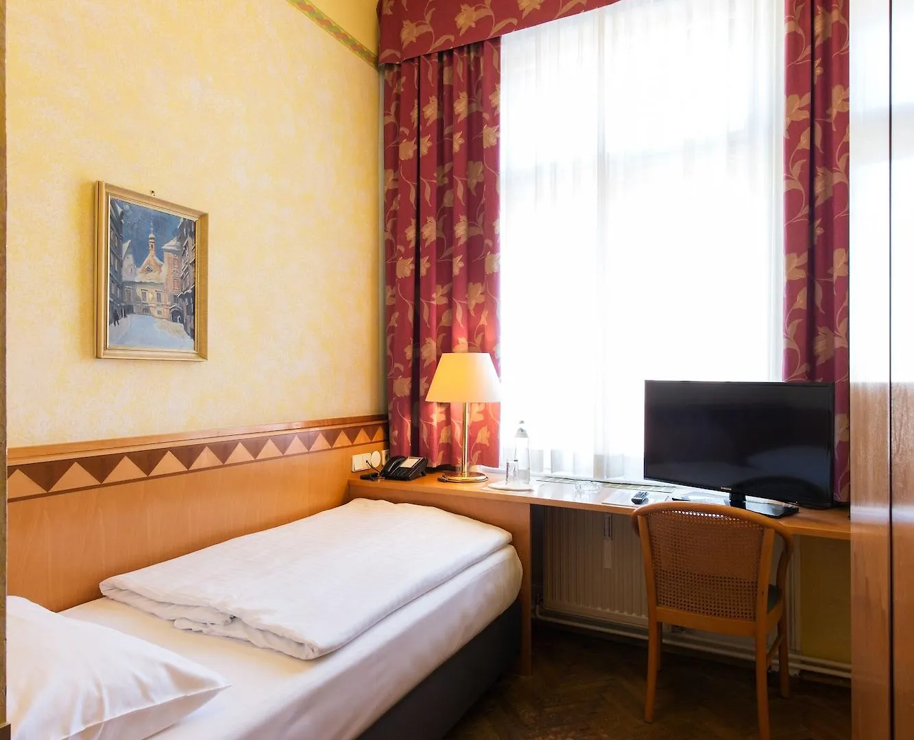 Hotel Post Wien  Vienna