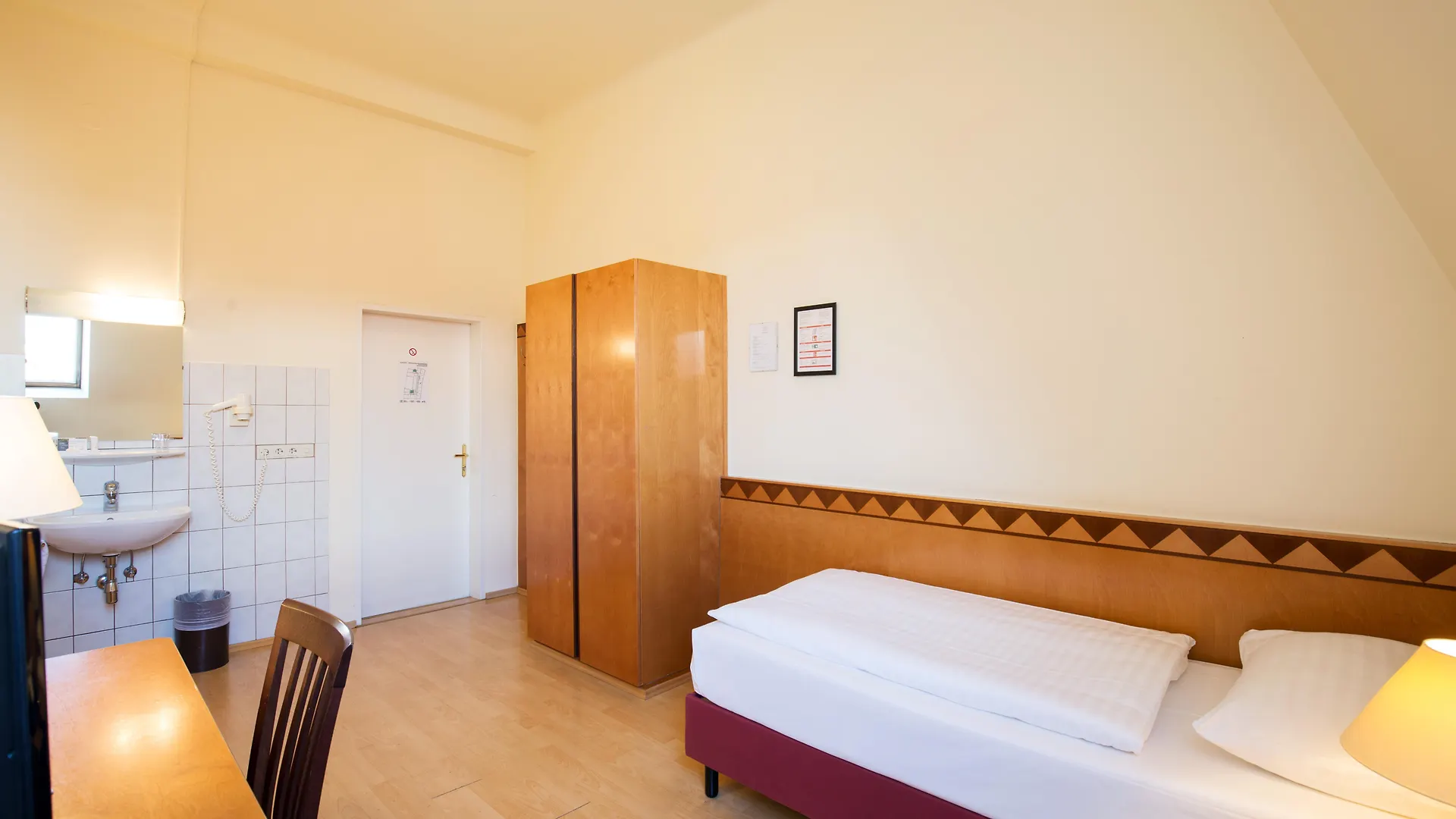 Hotel Post Wien 3*, Vienna
