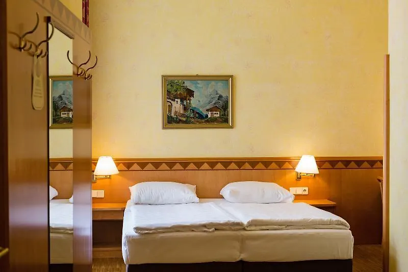 Hotel Post Wien